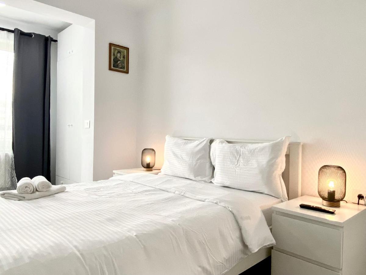 Astoria Apartment - Pet Friendly Braşov Exteriör bild